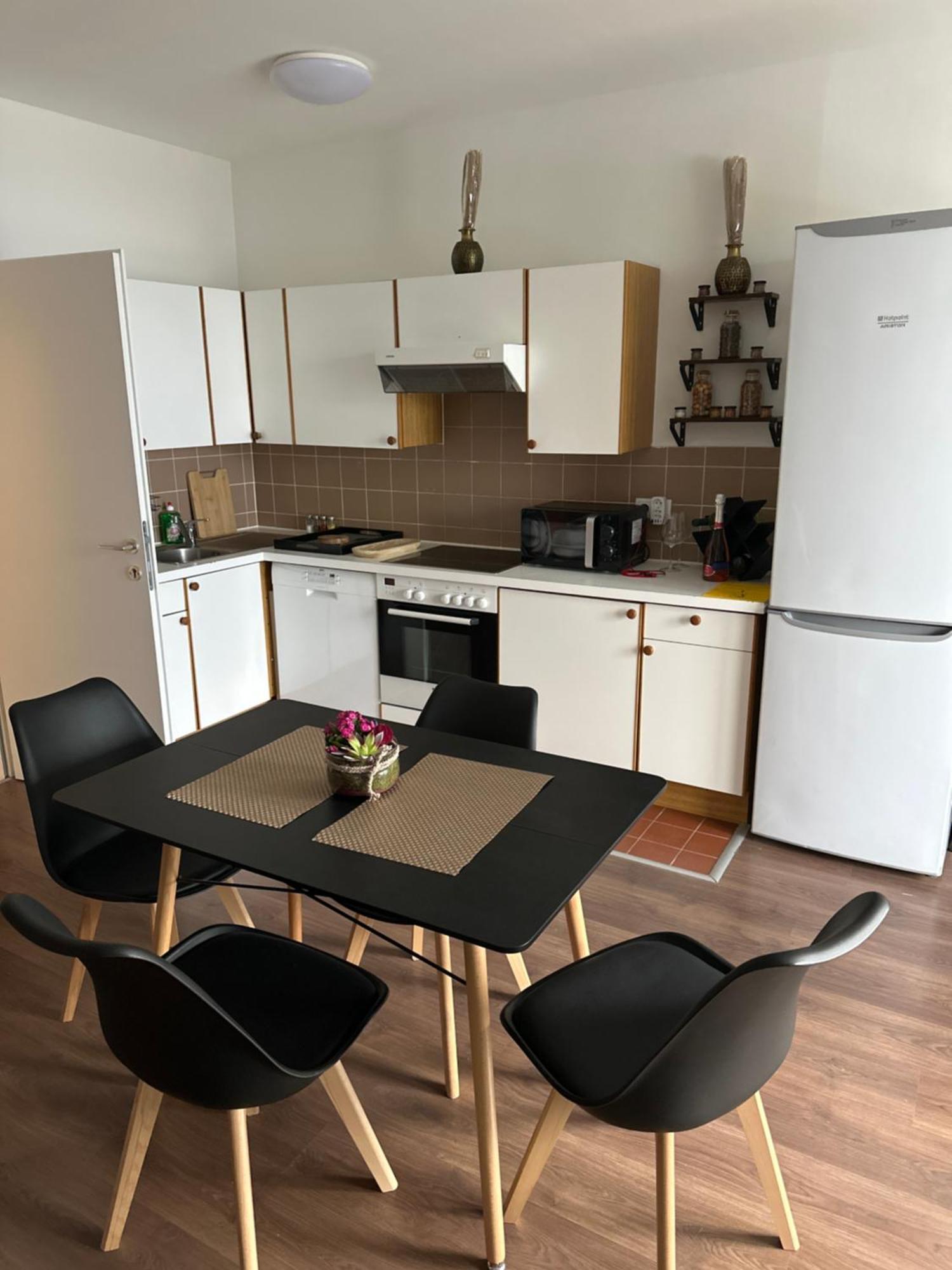 Vienna Shopping Center 14 Apartment Luaran gambar